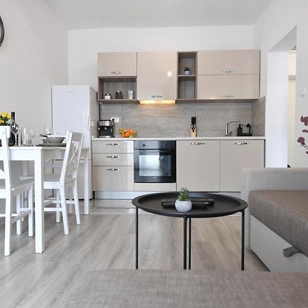The Grey Apartment Zadar Eksteriør bilde